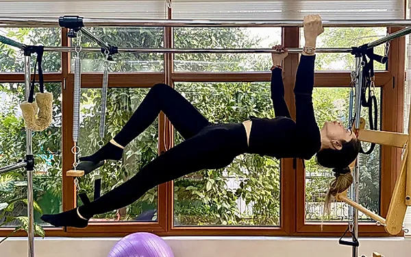 Fizyoterapistlerin Uyguladığı Klinik Pilatesin Sağlıkla İlişkisi Nedir?